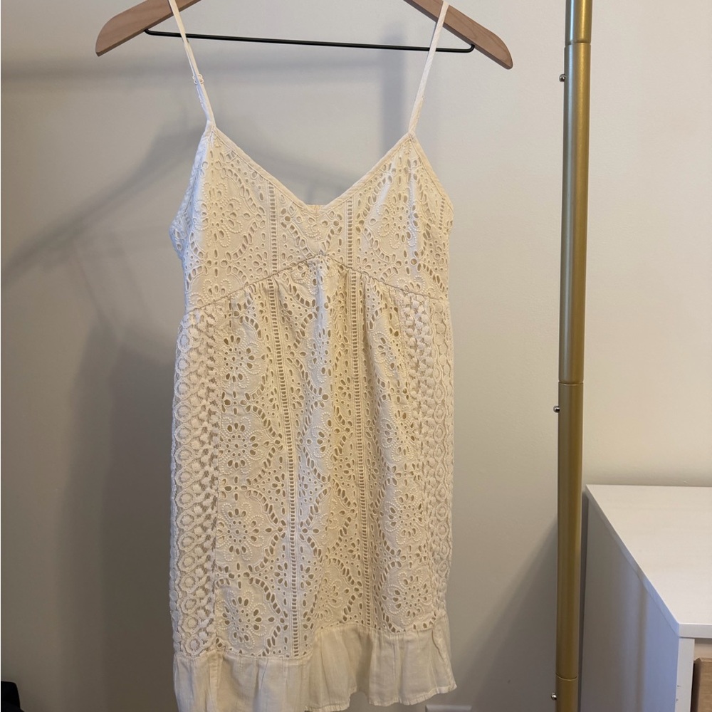 American Eagle Outfitters Cream Eyelet Lace V-Neck Dress